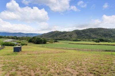 2-4 Raumer Street, Goldsborough