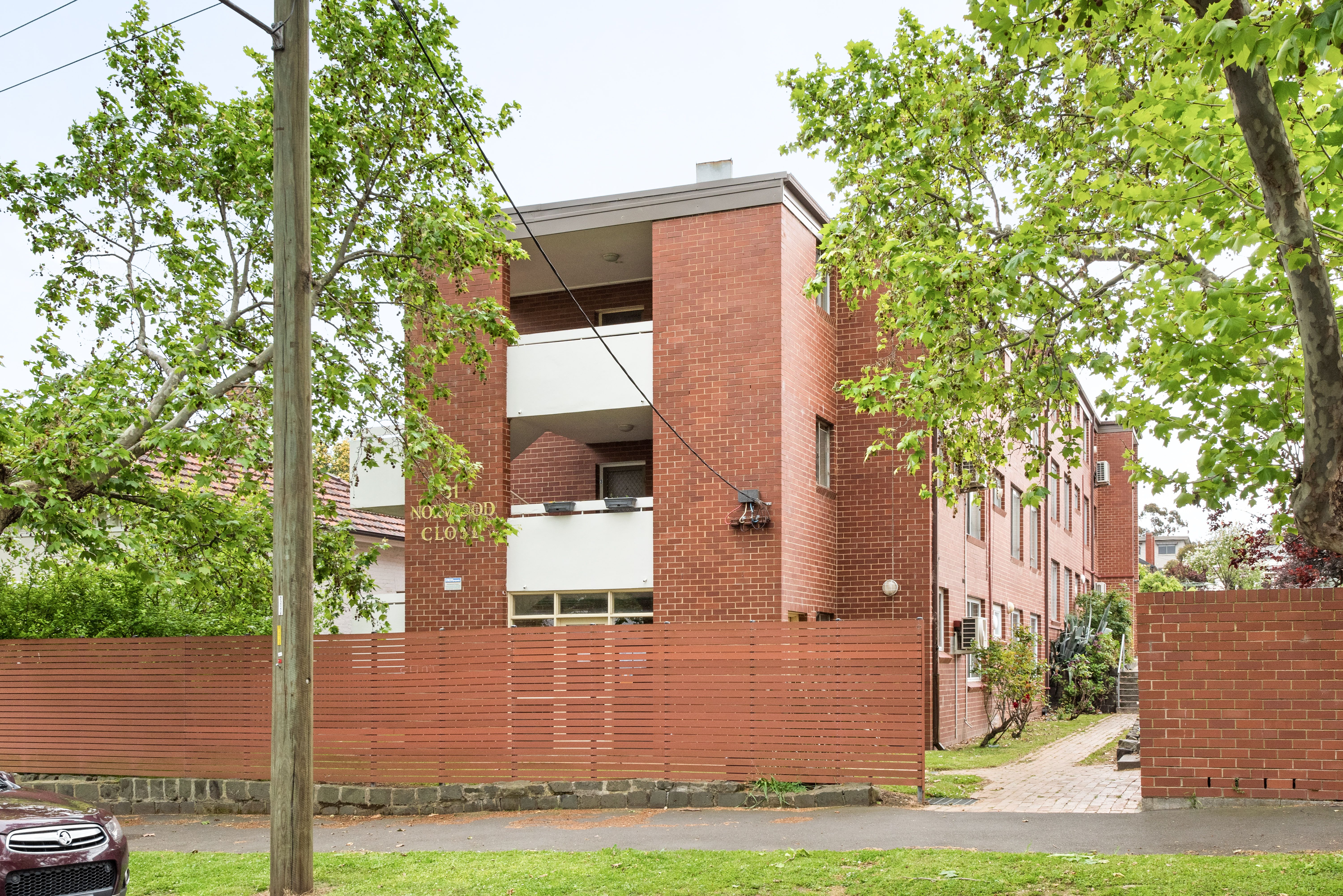 2/31 Norwood Street Flemington VIC, Flemington - Thumbnail 2
