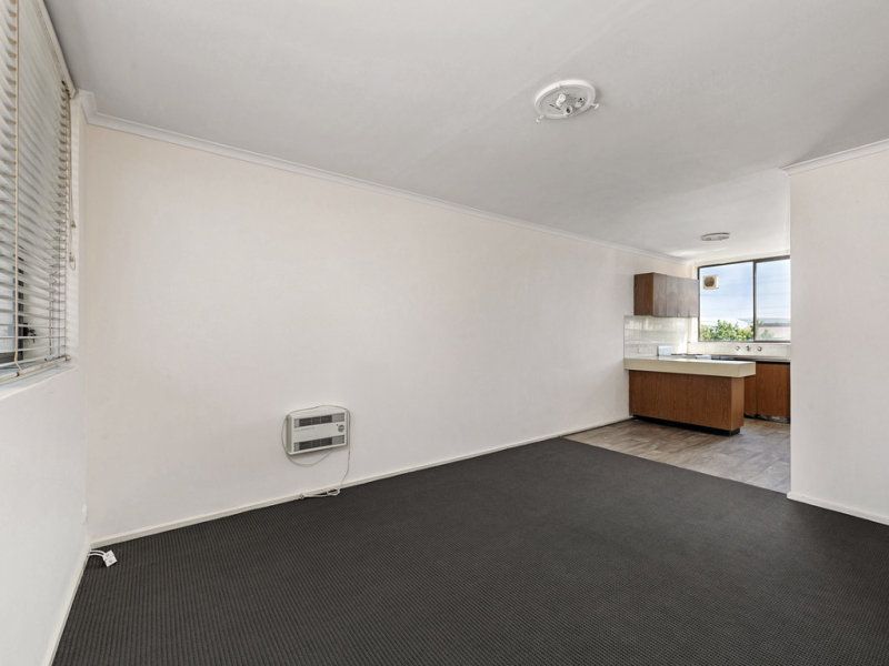 15/745 Barkly Street, West Footscray - Thumbnail 3