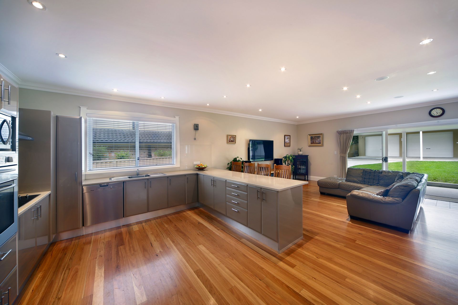 252 President Avenue, Miranda, Miranda - Thumbnail 3