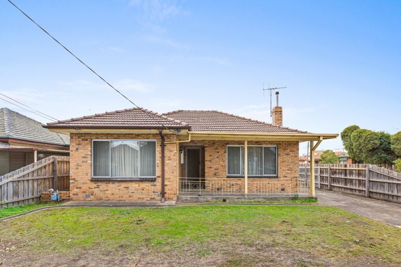 78 Lloyd Avenue, Reservoir