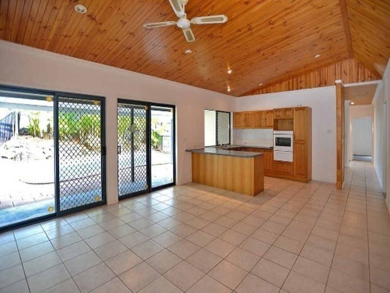 38 Mark Road West LITTLE MOUNTAIN QLD, West Little Mountain - Thumbnail 3