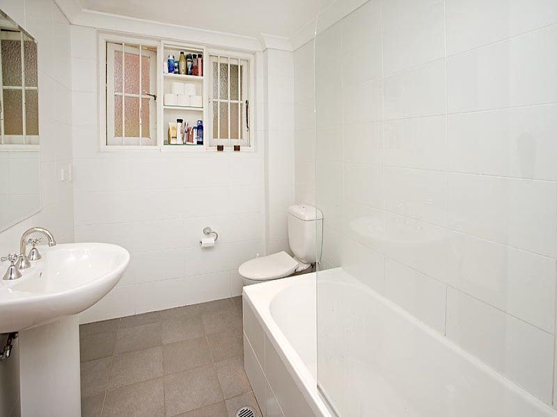 1/5 Merlin Street NEUTRAL BAY NSW, Bay - Thumbnail 4