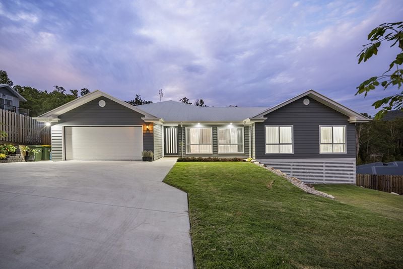 15 Regal Drive, Canungra - Thumbnail 2