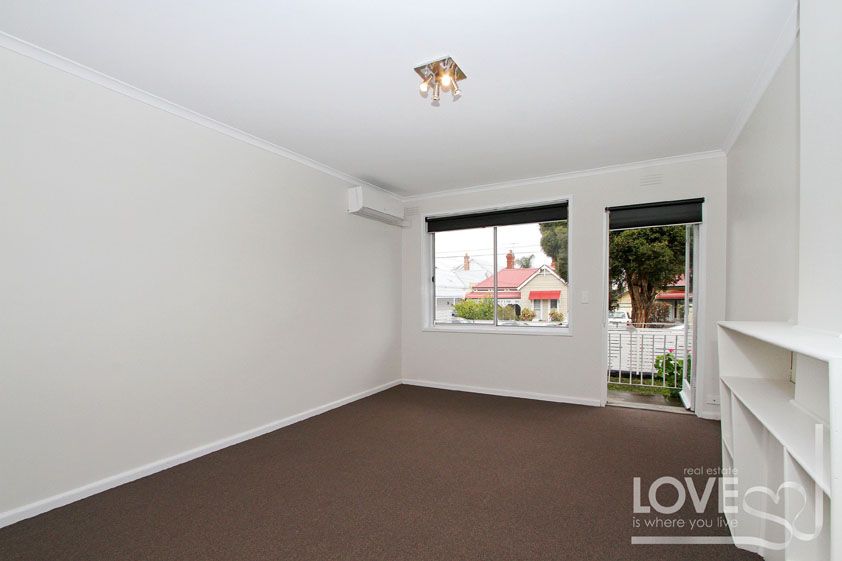 BEAUTIFULLY RENOVATED GEM IN THE HEART OF THORNBURY