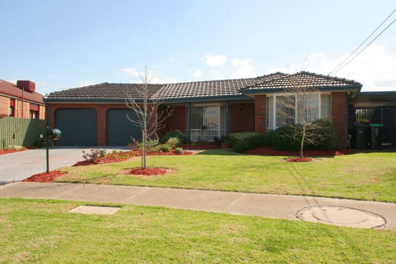 6 Gaskell Court, Altona Meadows - Thumbnail 2