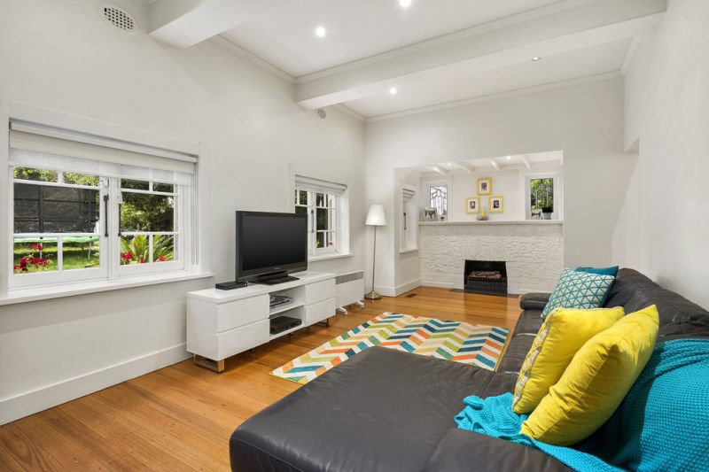 17 Molesworth Street, Kew - Thumbnail 3