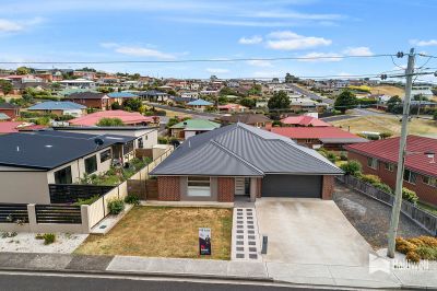 84 South Road, West Ulverstone, West Ulverstone - Thumbnail 3