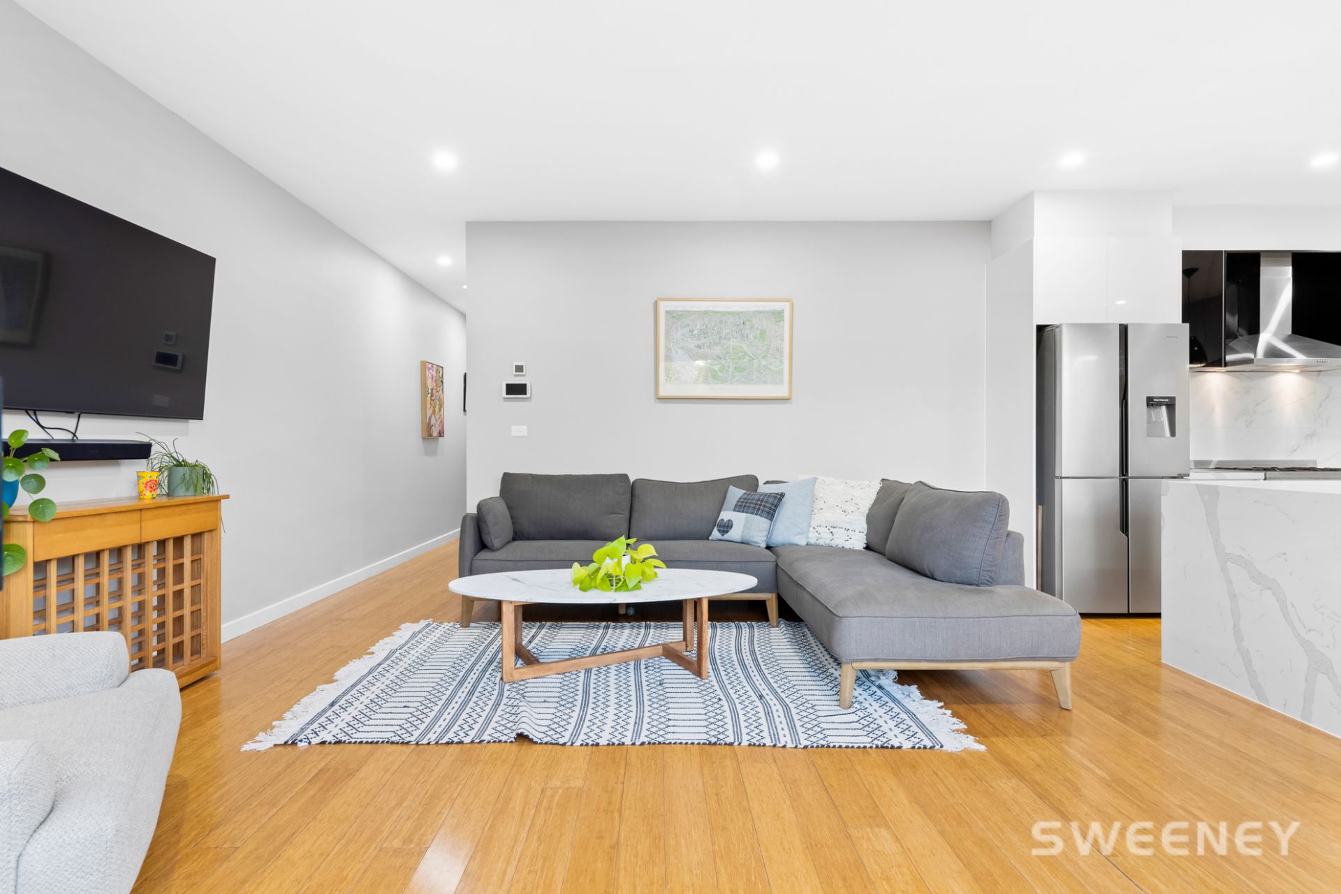 4/12 Stapley Crescent, Altona North - Thumbnail 4