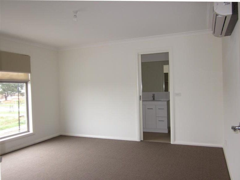 The best of both worlds, Sophistication & Affordability!  * Insp Weds 25th July @ 4:40pm*