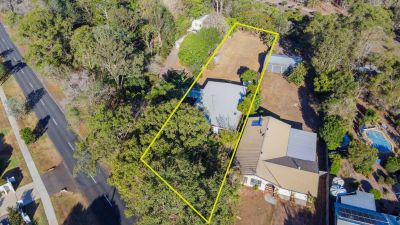 BARGAIN BRICK ON BRANYAN'S BEST ADDRESS! (Branyan Drive)