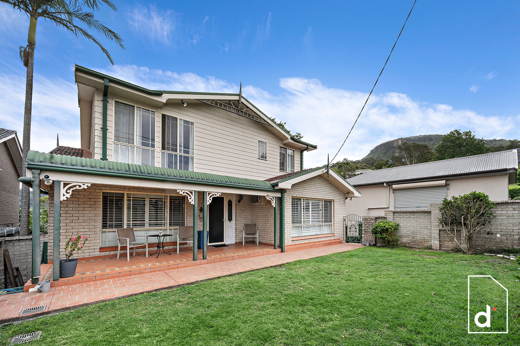 Sold property 1130000 for 50 Yates Avenue Mount Keira , NSW 2500