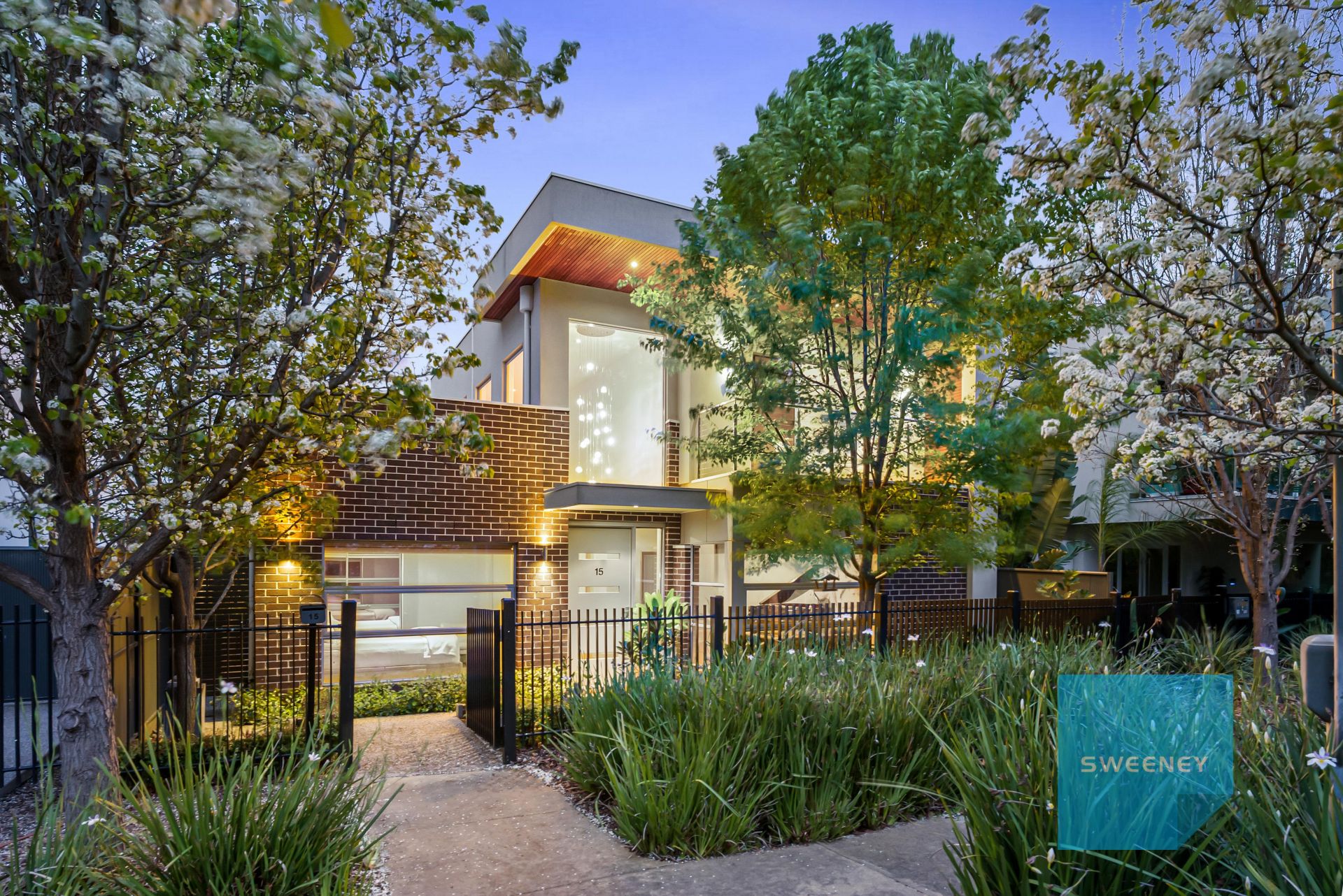 15 Coppin Lane, Caroline Springs - Thumbnail 2