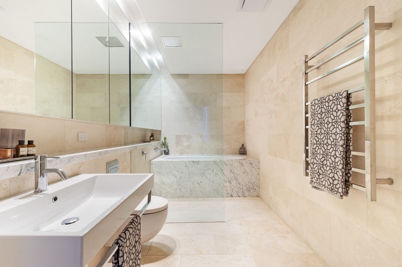 3/6 Walton Crescent, Abbotsford