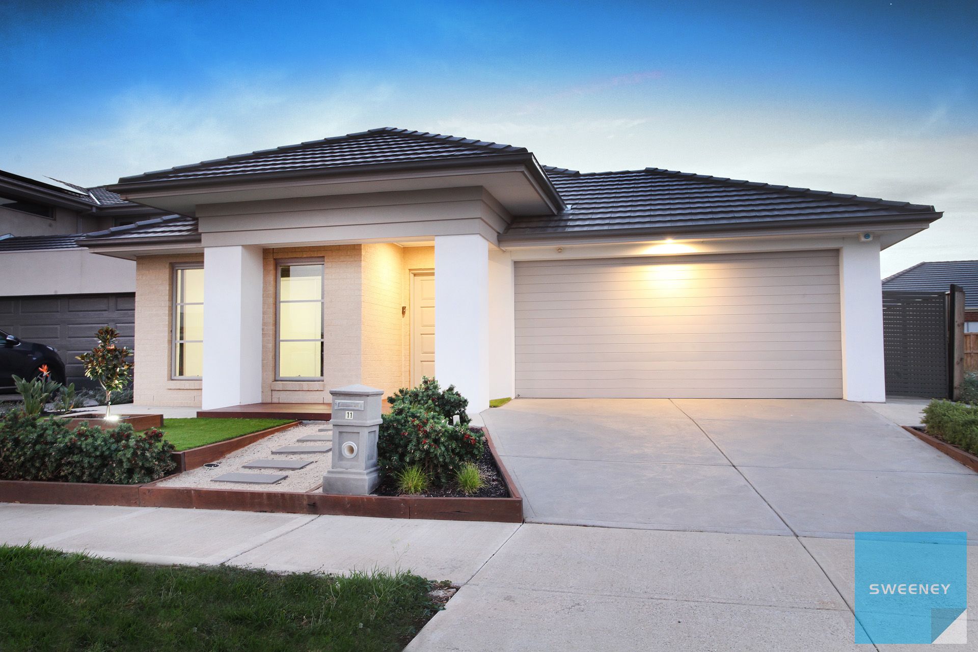 11 Montmarte Boulevard, Burnside - Thumbnail 3