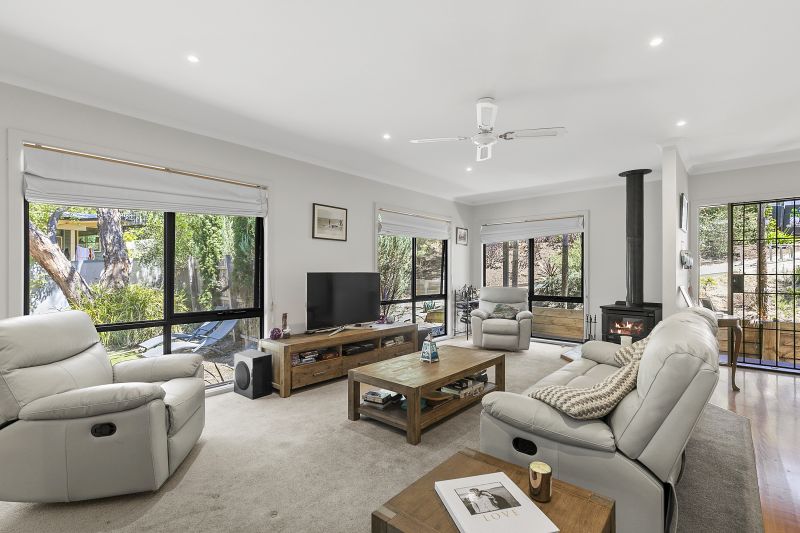 13 Niblick Street, Anglesea, VIC, Anglesea - Thumbnail 2