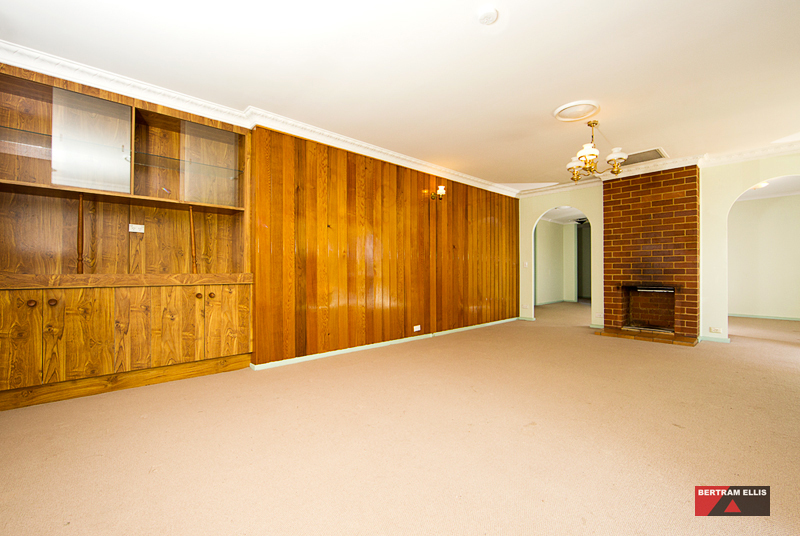 59 Kalgoorlie Crescent, Fisher - Thumbnail 3