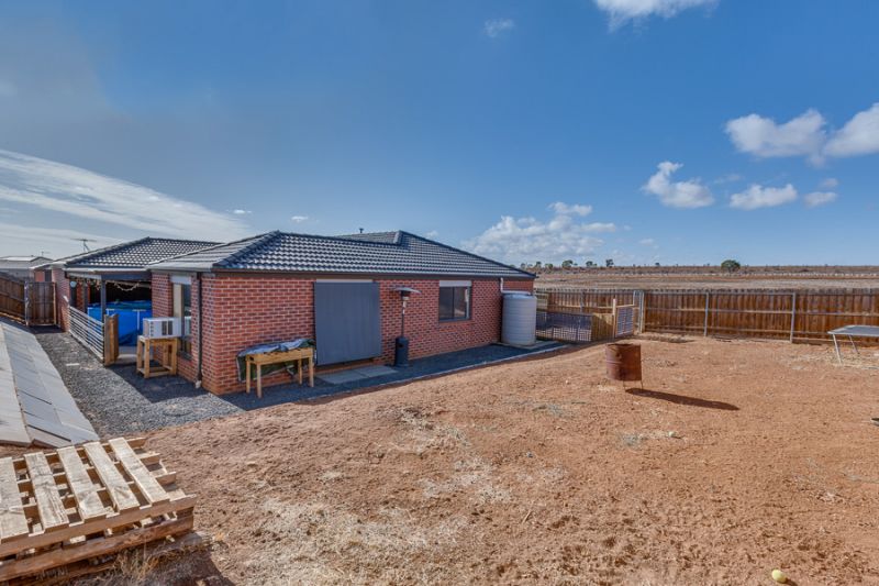 4 Fourth Mews, Bacchus Marsh - Thumbnail 8