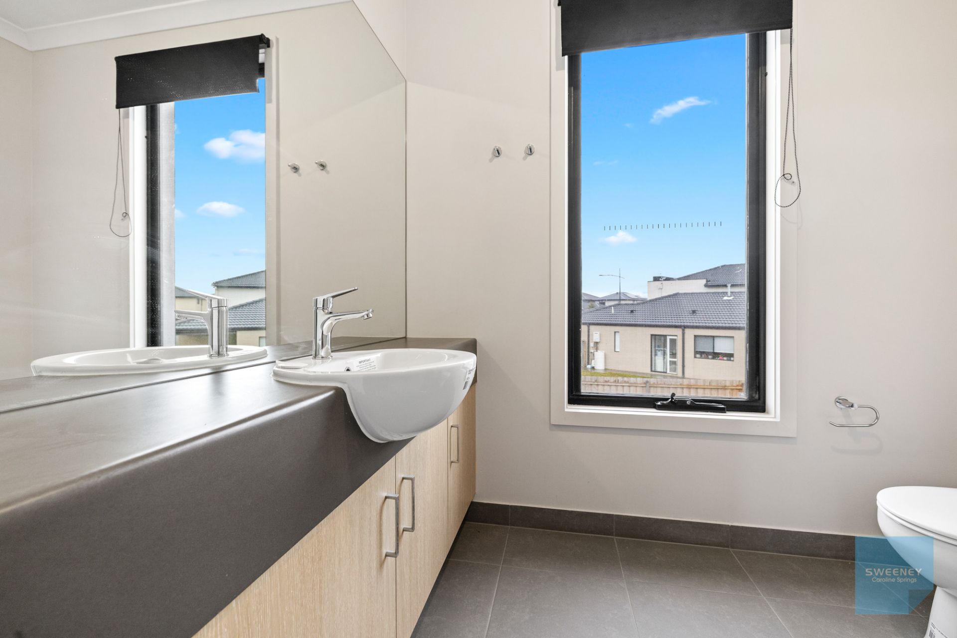5 Adventure Avenue, Fraser Rise - Thumbnail 7