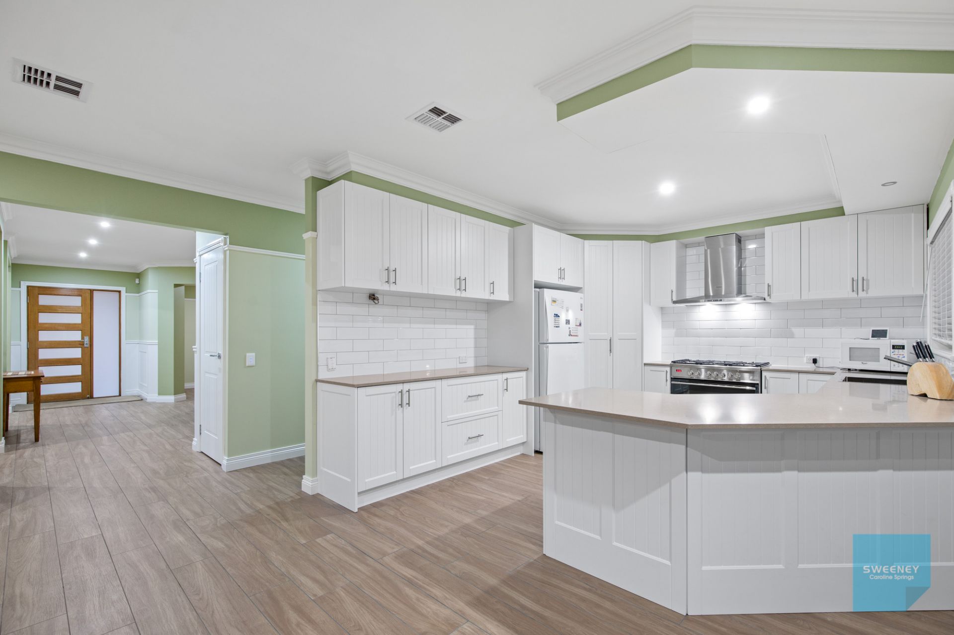 36 Springlake Avenue, Caroline Springs - Thumbnail 5