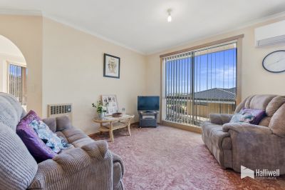 3
 
 
 
  
 
 
 1
 
 
 
  
 
 
 1
 
 
 
 
 
 
 
 60 Mungala Crescent, Devonport TAS 7310, Devonport - Thumbnail 5