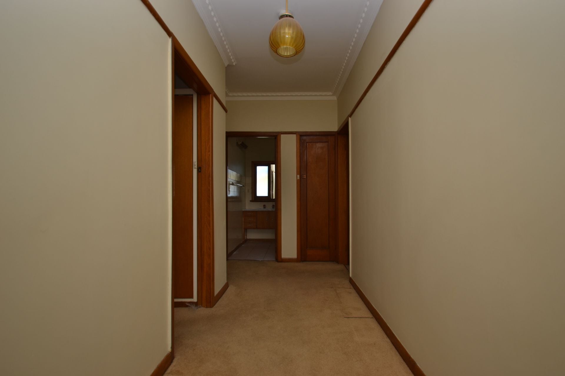 READY TO MOVE INTO NOW. GREAT VALUE AND WILL NOT LAST LONG AT THIS LOW PRICE