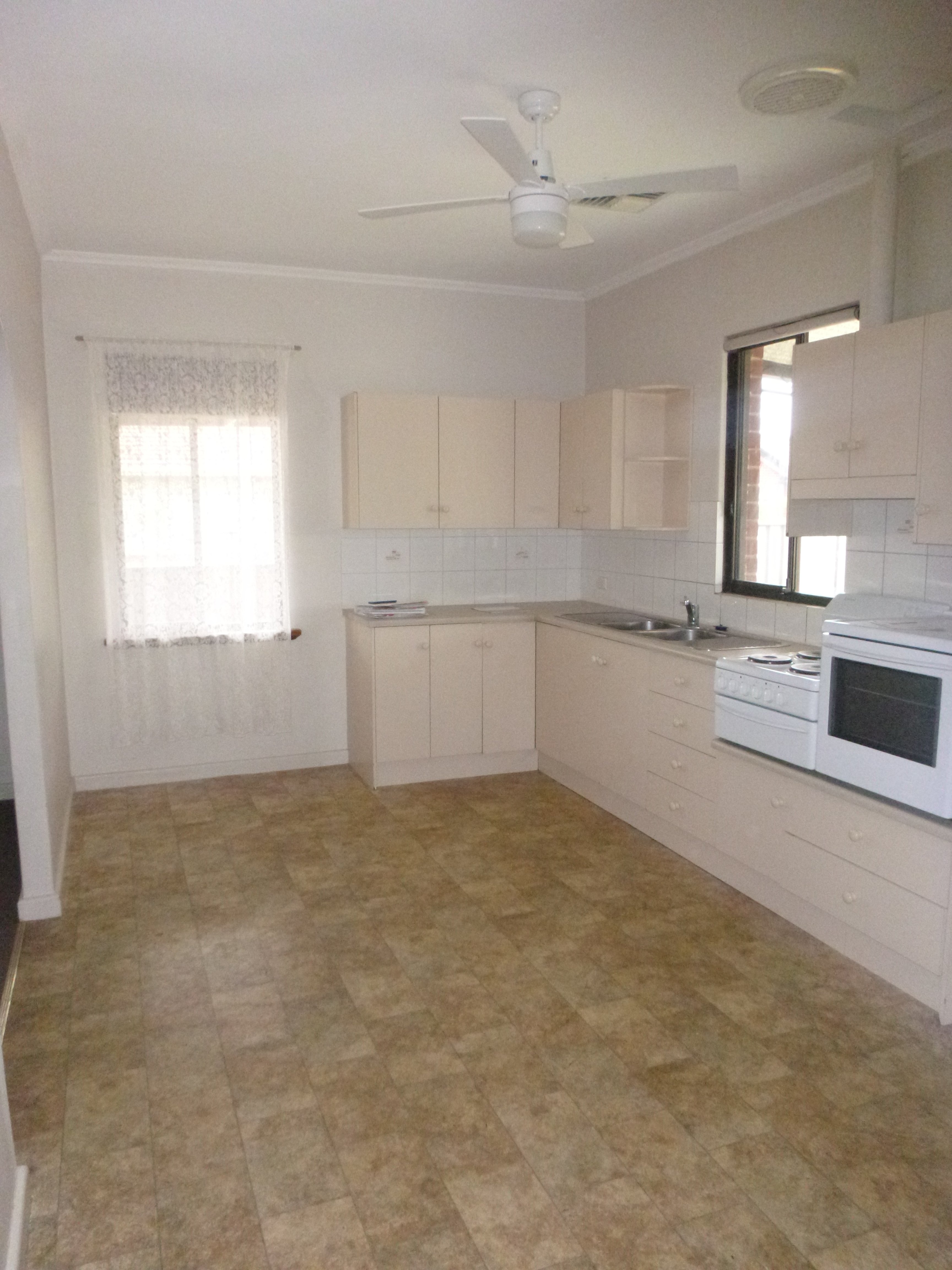 13 Buccleuch Avenue Findon 5023