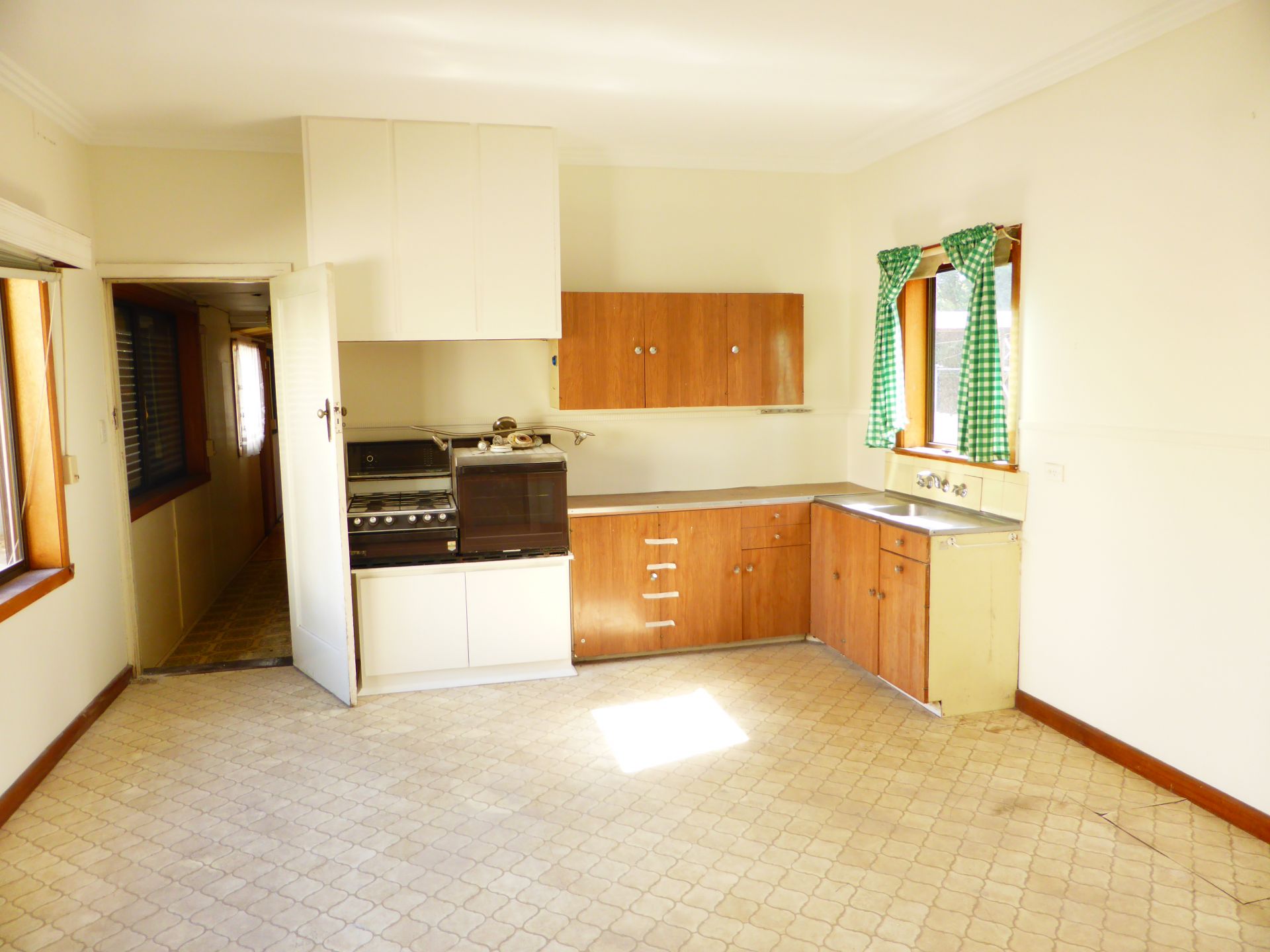 Delightful Two Bedroom Weatherboard