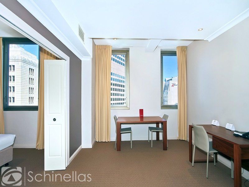 702/82 King William Street, Adelaide - Thumbnail 8