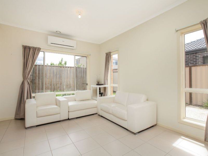 13 Wylie Circuit, Burnside Heights - Thumbnail 5