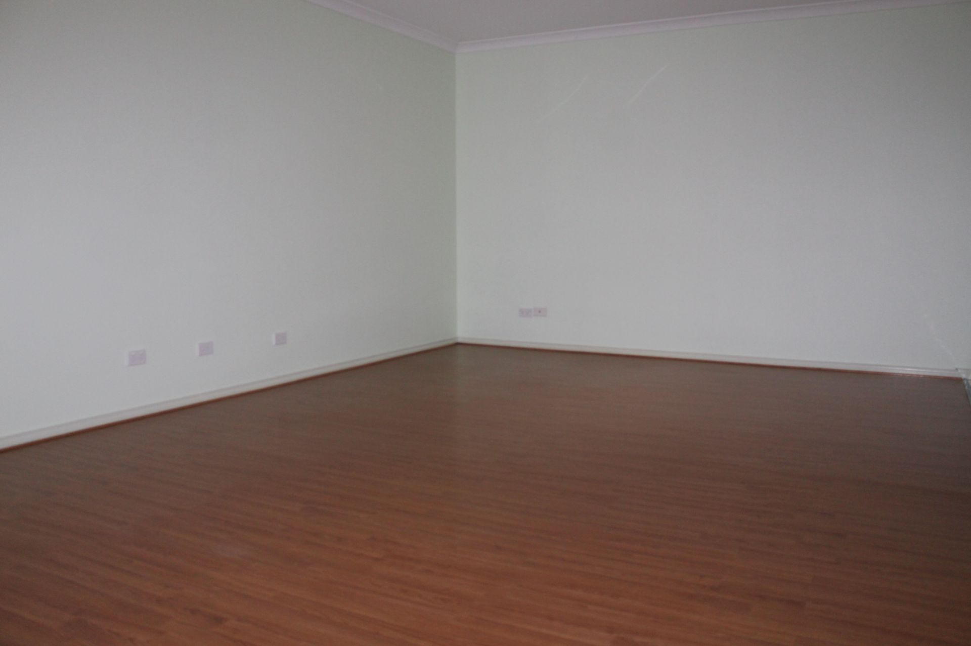 COSY, AFFORDABLE & FRESHLY PAINTED!