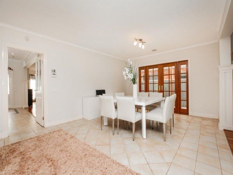 14 Stockton Drive, Cairnlea - Thumbnail 7
