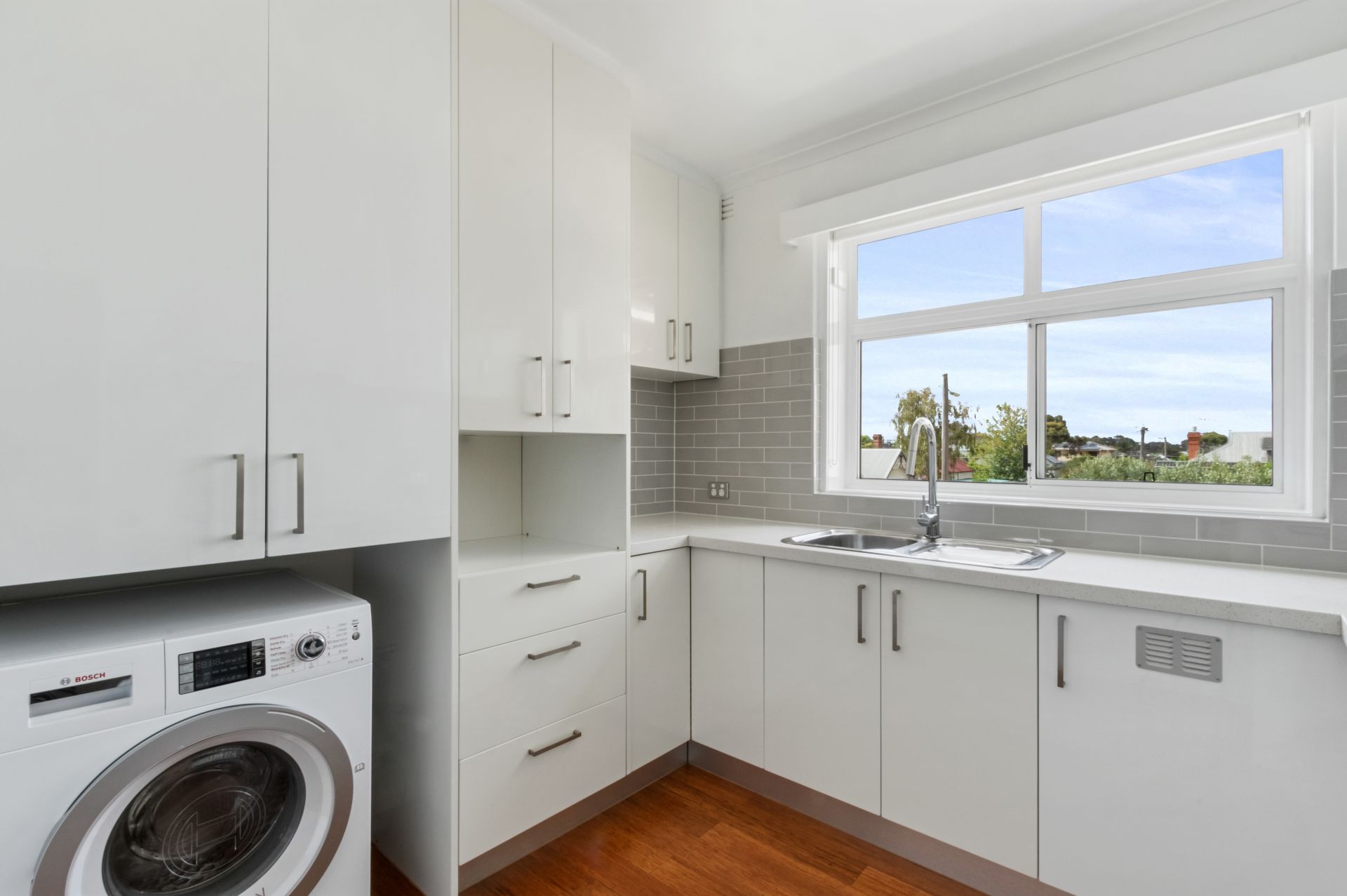Stunning Renovated Apartment