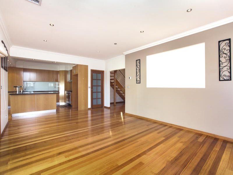 14 Highbury Close, Caroline Springs - Thumbnail 5