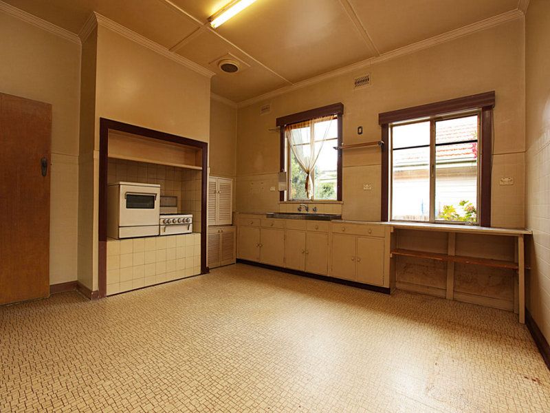43 Curlew Avenue, Altona - Thumbnail 3