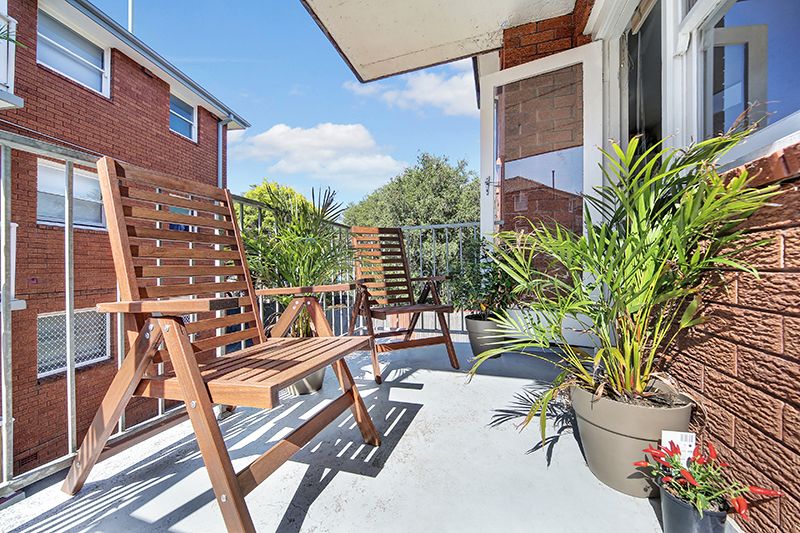 SOLD - Lifestyle Appeal with Investment Essentials