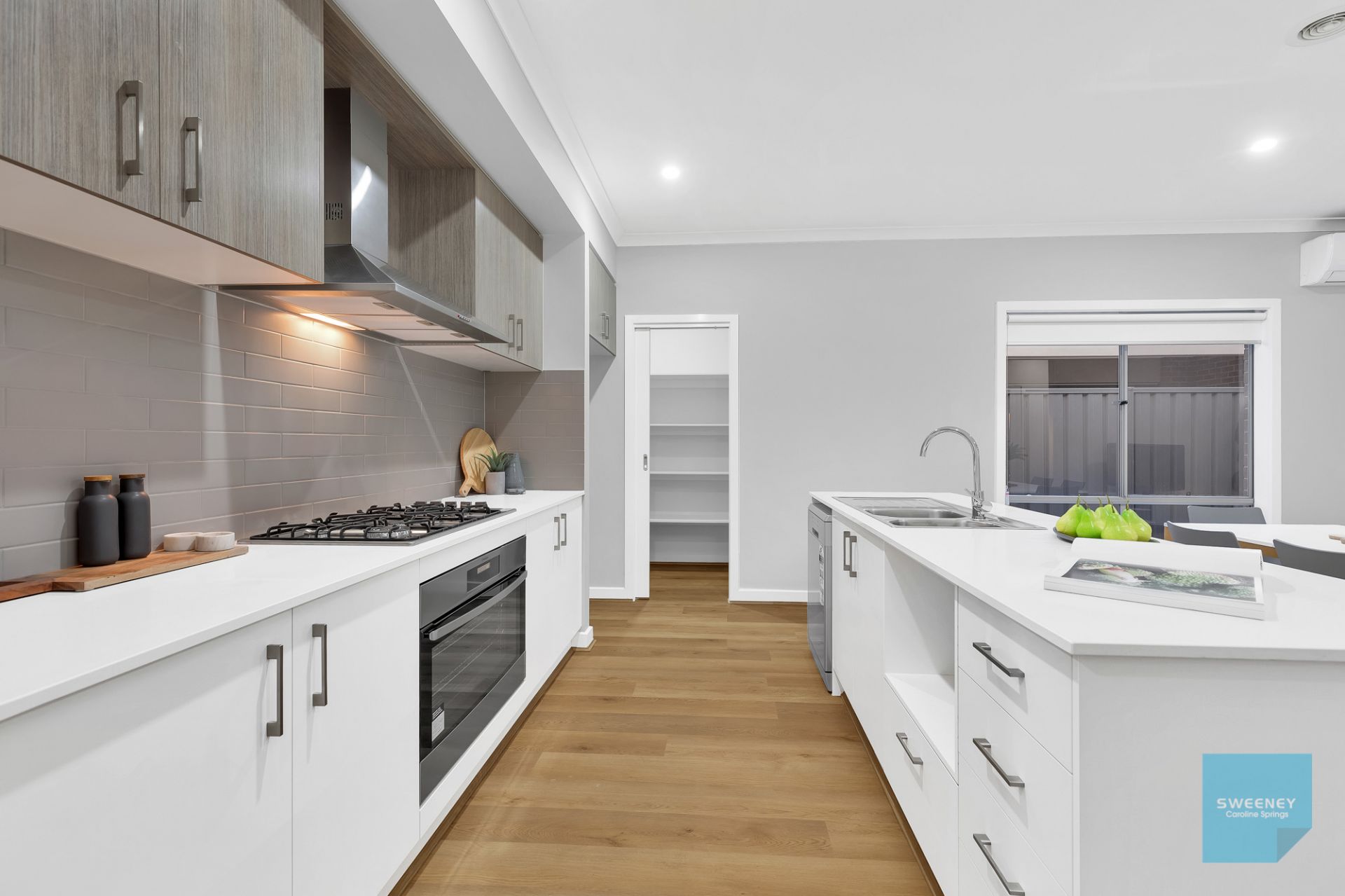 49 Lightsview Boulevard, Rockbank - Thumbnail 4