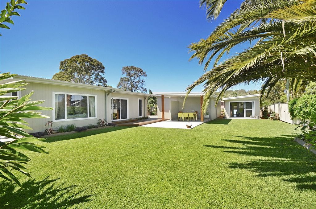 38 Mermaid Crescent, PORT MACQUARIE NSW 2444