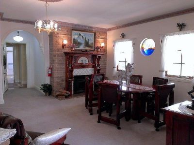10 Deacons Close, CLAUDE ROAD, Claude Road - Thumbnail 6
