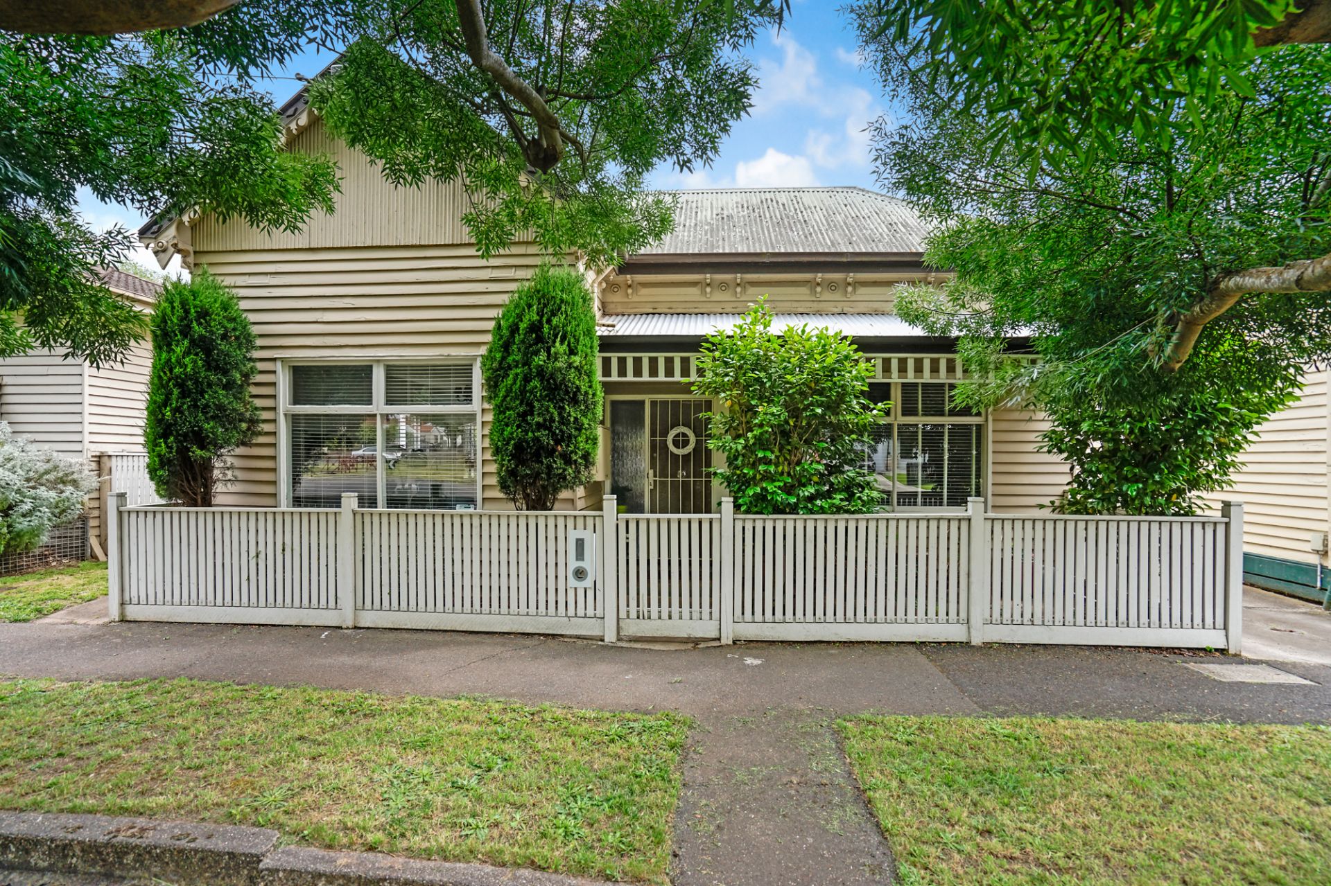 14 Urquhart Street, Ballarat Central Ballarat Real Estate Pty Ltd
