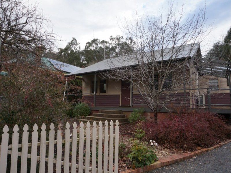 262 Strathalbyn Road, Mylor Adcock Real Estate