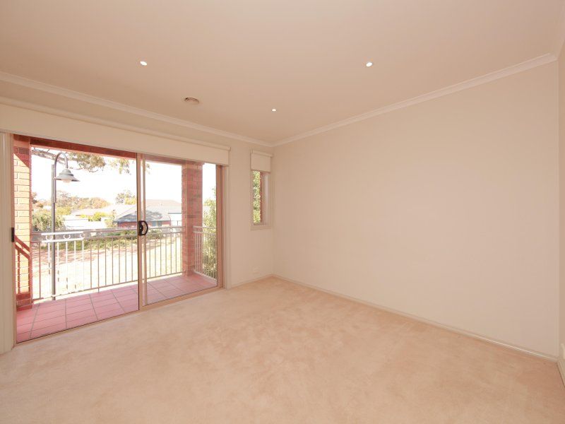 22 Flame Crescent SOUTH MORANG, South Morang - Thumbnail 7