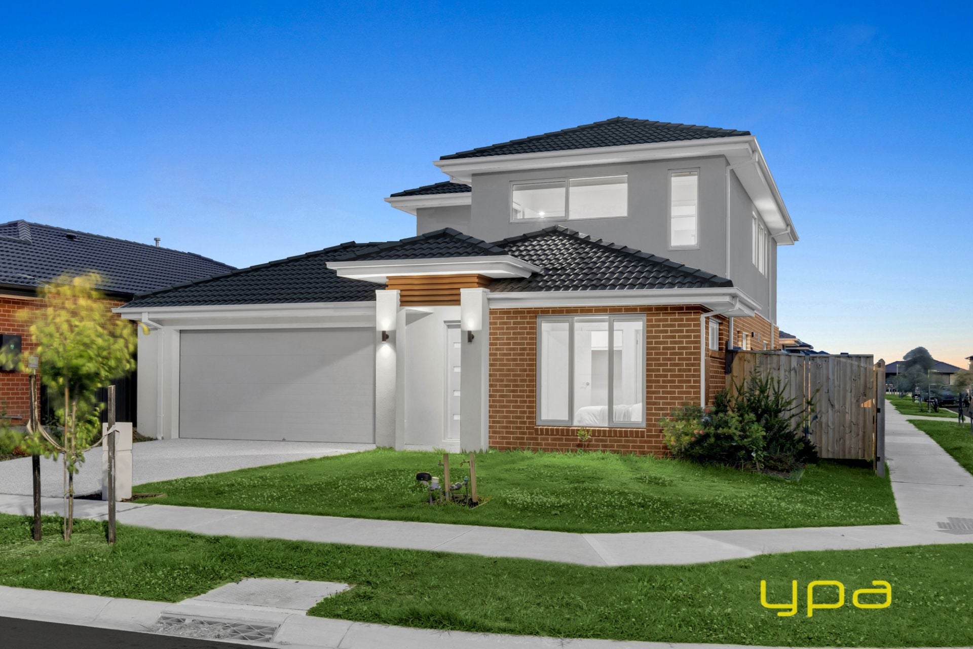 23 Dewhurst Circuit Cranbourne East VIC, Cranbourne East - Thumbnail 2