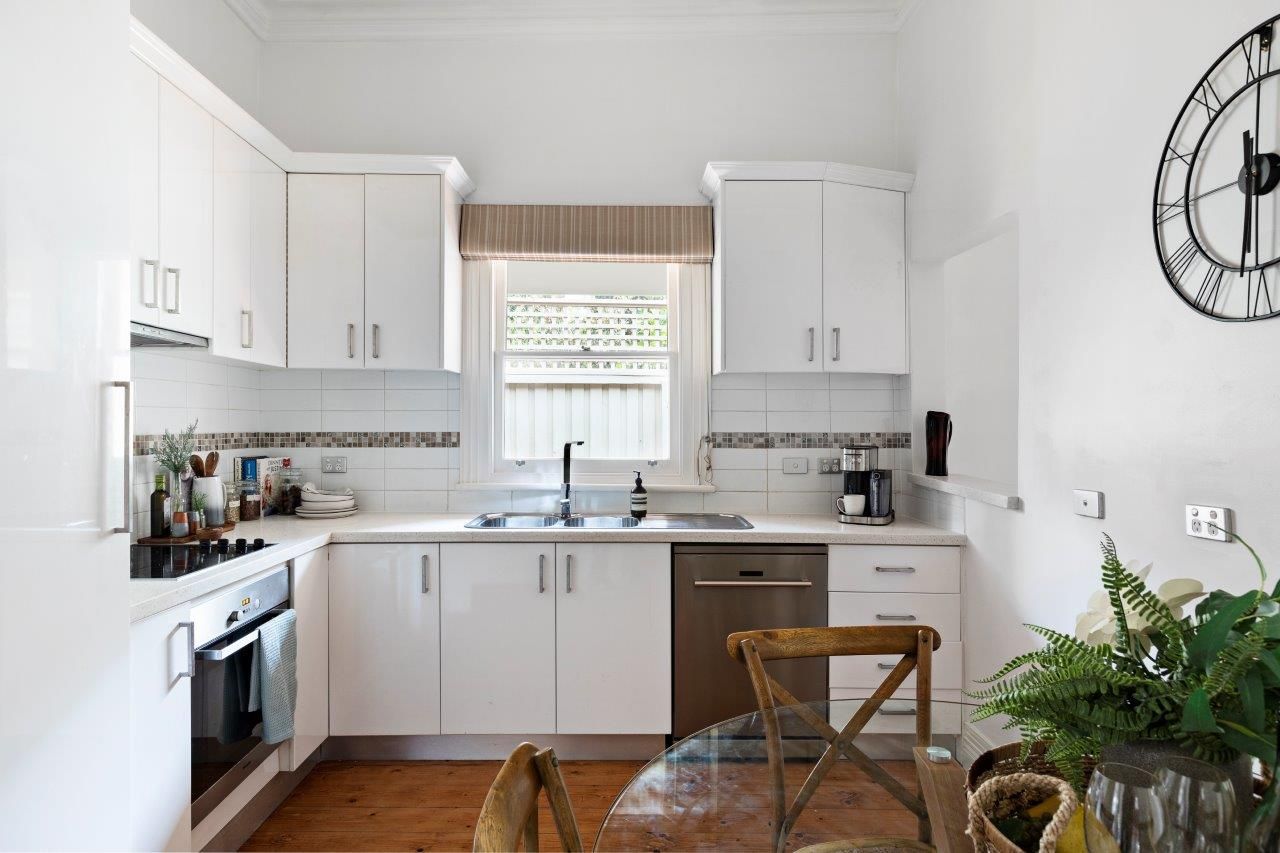 **Traditional Charm and Stylish Contemporary Elegance!**