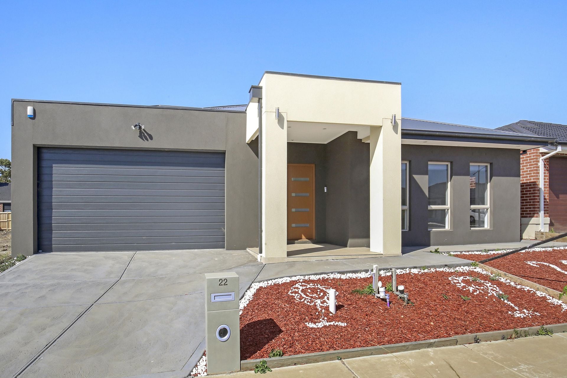 QUALITY LIVING AT WARATAH ESTATE  *Insp Thu 21st Mar @ 4:10pm*