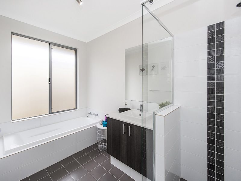 11 Camrose Parkway, Baldivis Porter Matthews Victoria Park