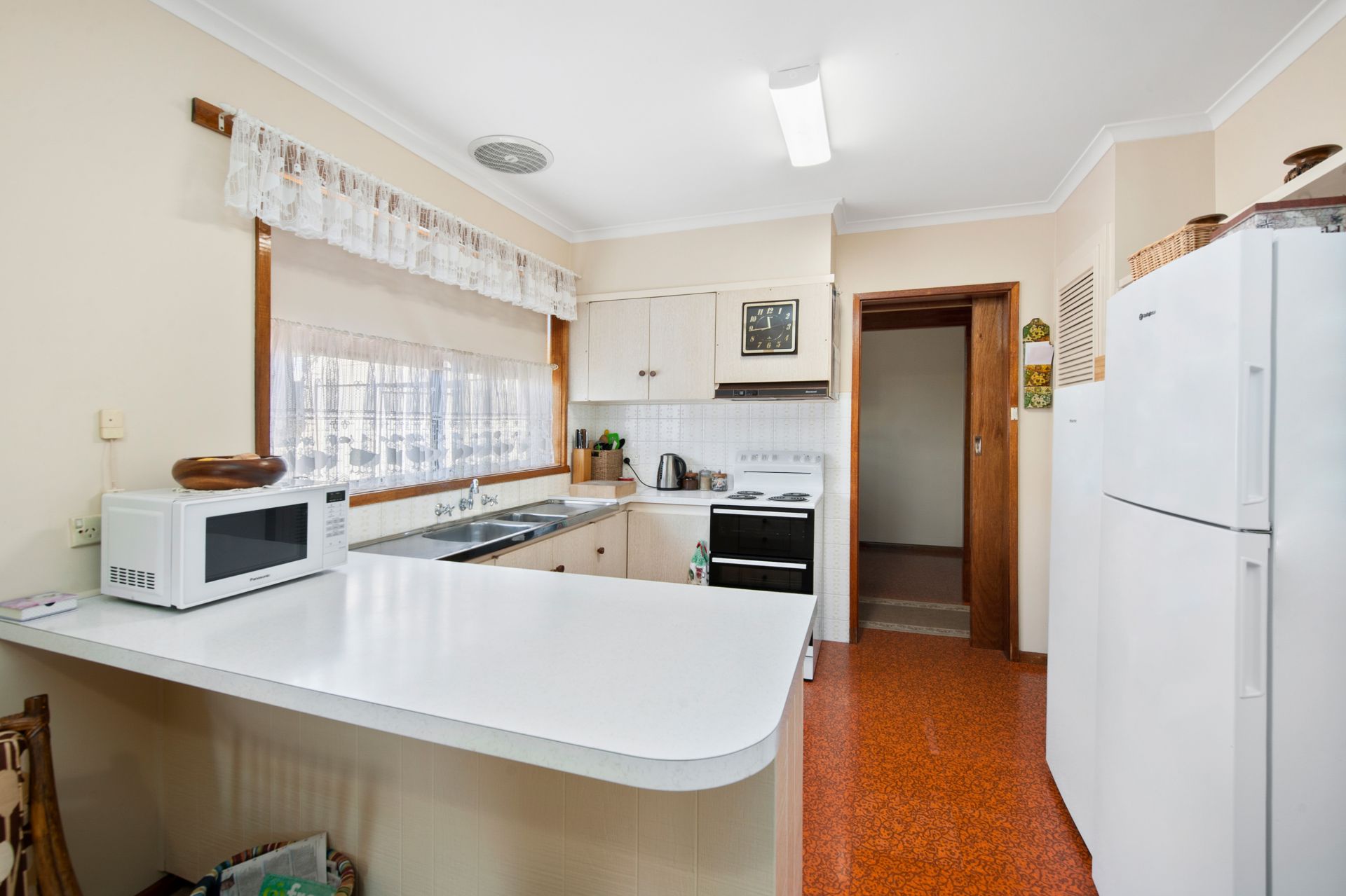21 Yvonne Street Wendouree VIC, Wendouree - Thumbnail 6