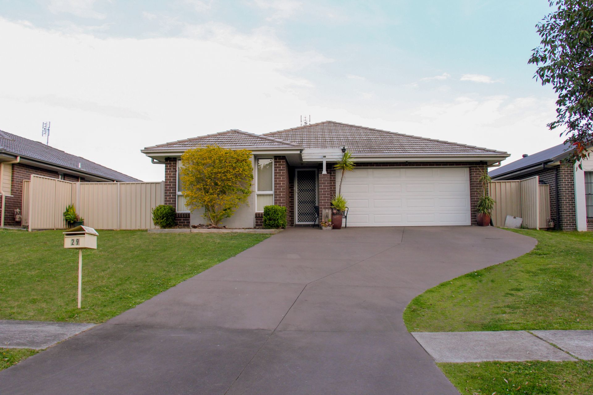 Real Estate For Sale 29 Goodwins Road Morisset , NSW