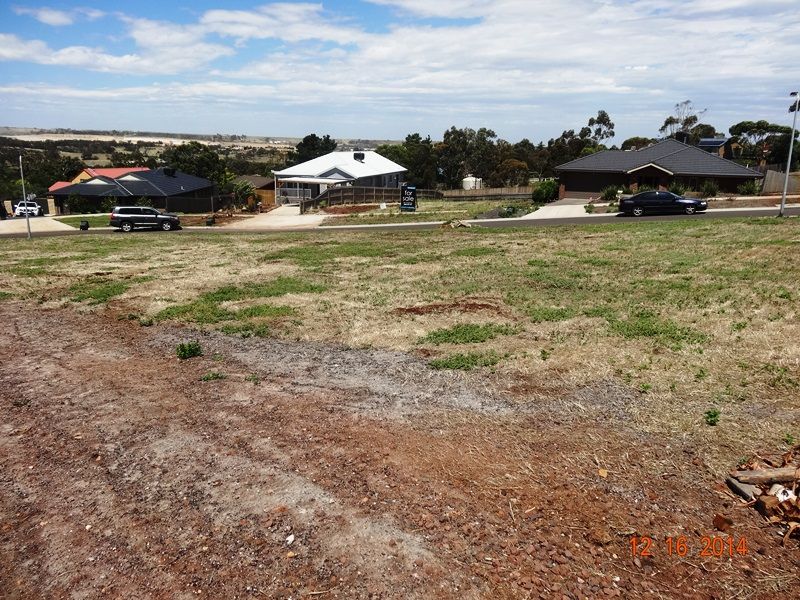 65 Riversdale Crescent, Bacchus Marsh - Thumbnail 3
