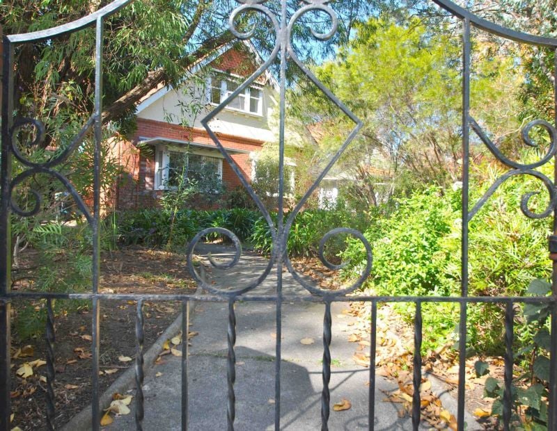 22 Harold Avenue, Glen Iris - Thumbnail 2